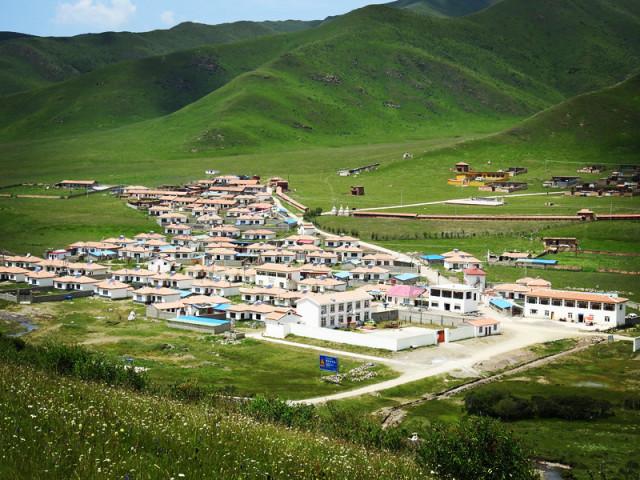 省文旅运营集团考察泾川县文旅产业